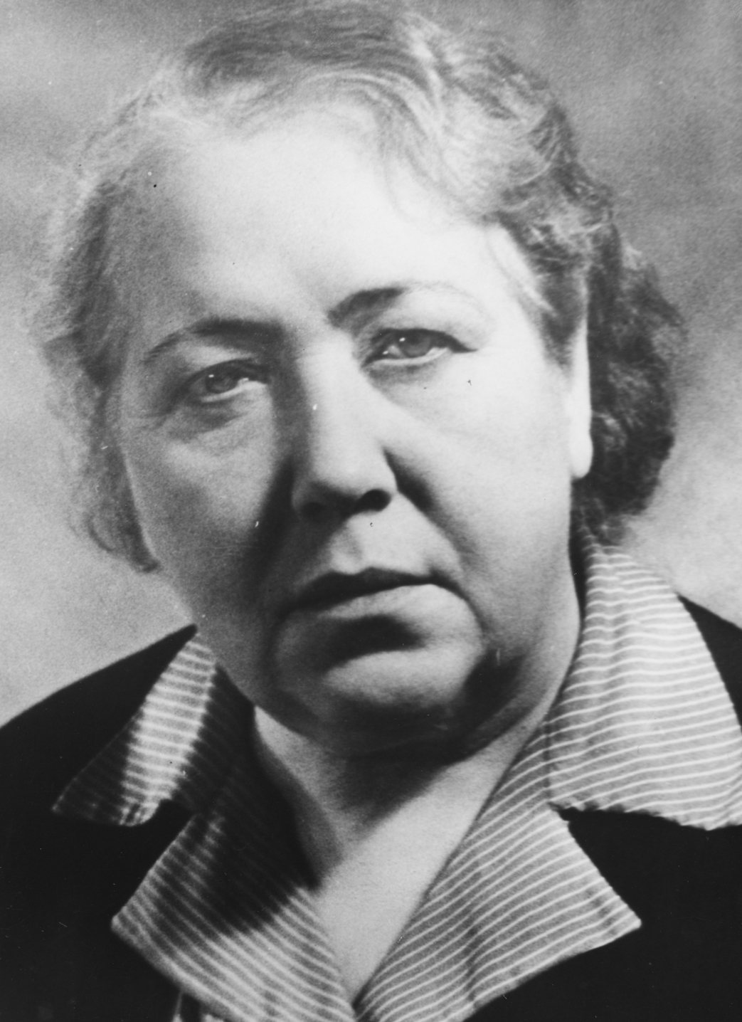 Zenta Tiļļa (1900- 1960)